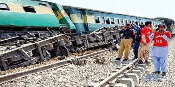 The Khyber Mail derailed near Sangjani.