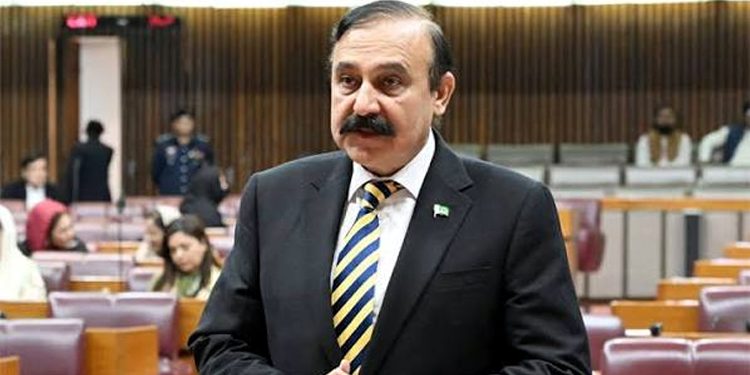 The government will fully implement the Supreme Court's decision, Tariq Fazal Chaudhry