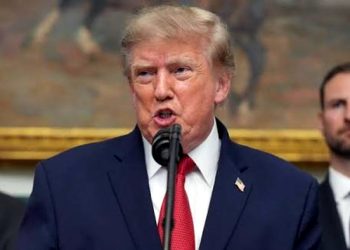 Trump announces devastating economic sanctions against Iran.