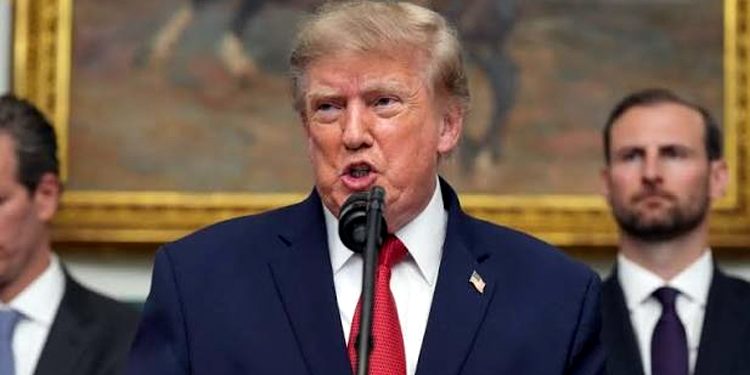 Trump announces devastating economic sanctions against Iran.