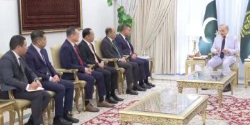 وزیراعظم سے ملائیشیا کے وزیر داخلہ کی ملاقات، دوطرفہ تعاون بڑھانے پر اتفاق