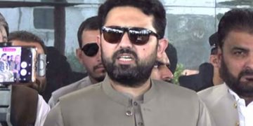 کسی میں جرات نہیں کہ بانی پی ٹی آئی کو کوئی نقصان پہنچائے،سہیل آفریدی
