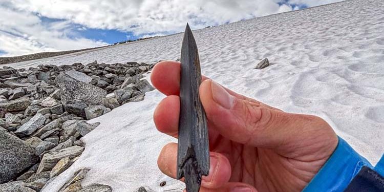 5,000-year-old arrow recovered from Norway's snowy mountains.