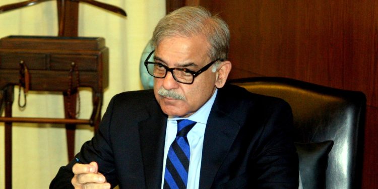 ADB Vice President meets the Prime Minister.