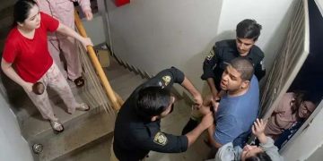 کراچی میں خواتین کا جھگڑا، ایس ایس پی کورنگی کے خلاف کارروائی کی سفارش