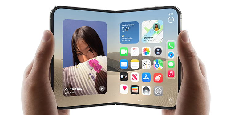 Apple's new foldable phone to feature expensive screen; three-year exclusive deal with Samsung.