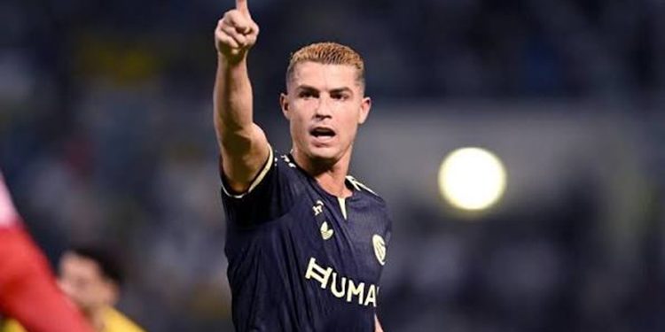 Cristiano Ronaldo calls for a lifetime ban on fans who chant slogans.