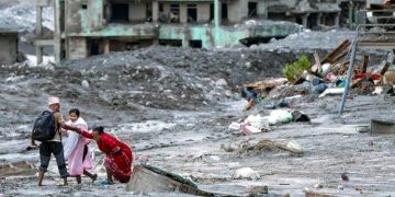 Devastating floods in Nepal, death toll reaches 939, thousands missing