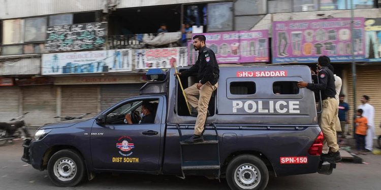 کراچی میں خاتون کی سربراہی میں منشیات کی ترسیل کا نیٹ ورک بے نقاب ،2کارندے گرفتار