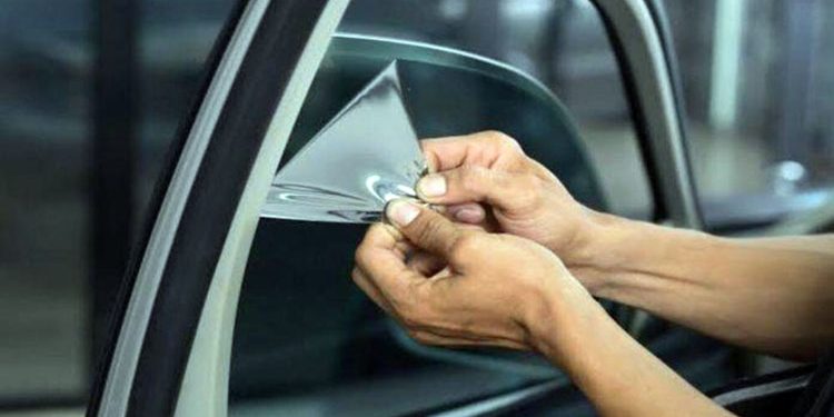 Fake tinted glass permits issued in the name of the Ministry of Interior revealed