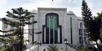 Federal Constitutional Court issues key guidelines for Pakistani courts regarding child custody cases.
