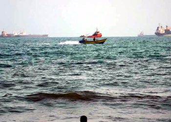 Iran claims to have targeted US naval vessels and oil tankers.