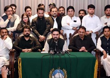 وزیراعلیٰ خیبر پختونخوا کا 4 اکتوبر کو لانگ مارچ کا اعلان