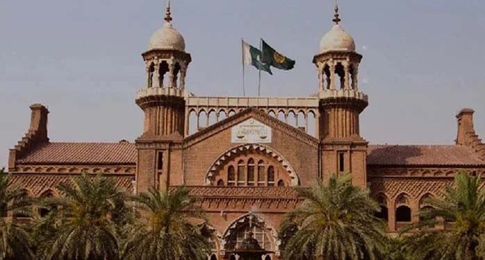 لاہور ہائیکورٹ کا افغان میڈیکل طلبہ کو کالجز سے نہ نکالنے کا حکم