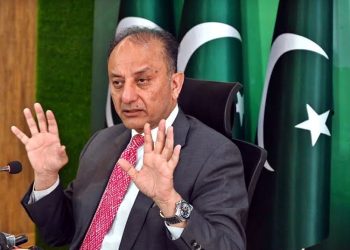 Non-bailable arrest warrants issued for 51 PML-N leaders, including Talal Chaudhry, Musadik Malik, and Javed Latif.