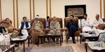 اپوزیشن کا 27 ستمبر کو عوام کا حق حکمرانی قوت کے بل بوتے پر لینے کا اعلان