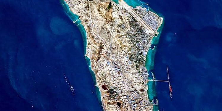 Over 550 attacks were carried out on Iran's Kharg Island, says Iranian minister.