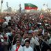 Tehreek-e-Insaf decides not to call off the long march; announces plans to mobilize convoys from across the country on October 4.