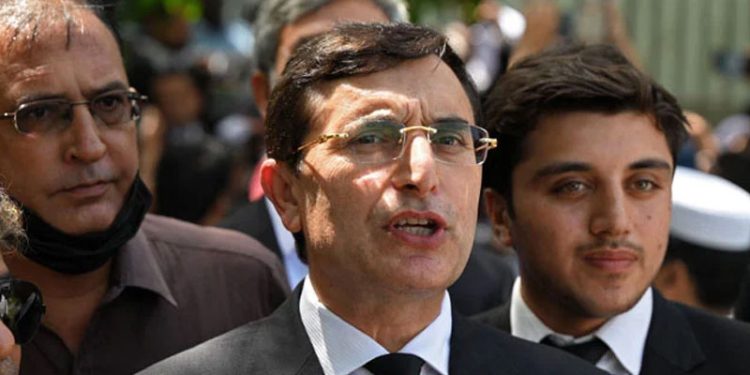 بانی پی ٹی آئی کی بہنوں کی گرفتاری بدترین سیاسی انتقام ہے،بیرسٹر گوہر