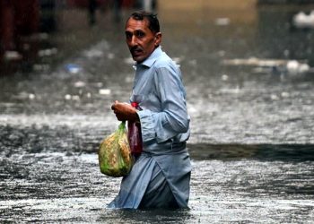 Torrential rain in Rawalpindi, Islamabad, twin cities under water, army called in