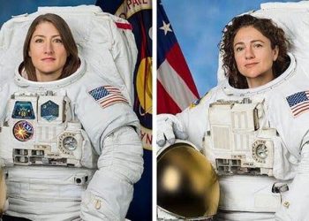 Women's spacewalk