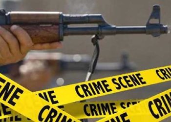 8 killed, several injured in a shootout between two groups in Dera Ismail Khan.
