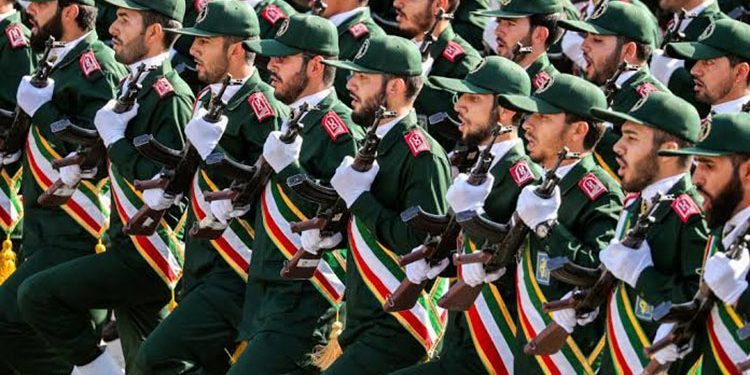 A US ground attack on Iran would be catastrophic; Washington would be forced to surrender Iranian Revolutionary Guard.
