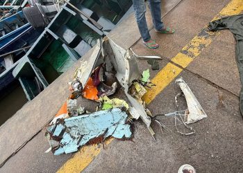 Air Force plane crashes in Nigeria; 32 killed.
