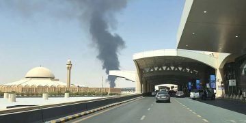 سعودی عرب کے2ہوائی اڈوں پر حملے، 3 افراد ہلاک، 30 سے زائد زخمی