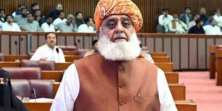 CDA notice against encroachments at Maulana Fazlur Rehman's residence