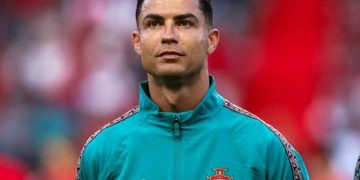 Cristiano Ronaldo announces he will not retire, decides to continue playing for Portugal.