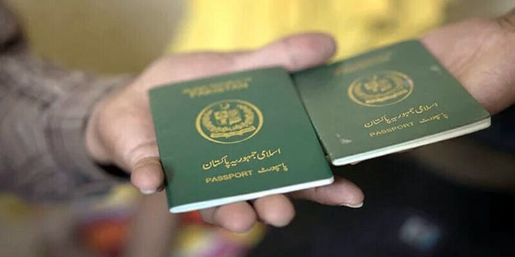 Data of Pakistanis begging abroad sought