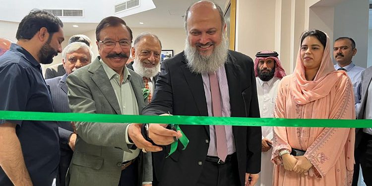 Export Display Center established in Qatar to promote Pakistani products; Jam Kamal Khan inaugurates it.