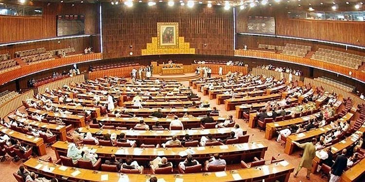 Government decides to amend the Petroleum Products Ordinance 1961; amendment bill to be presented in the National Assembly today.