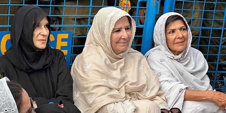 Hearing today on petition against non-release of Aleema Khan, Uzma Khan, Noreen Niazi