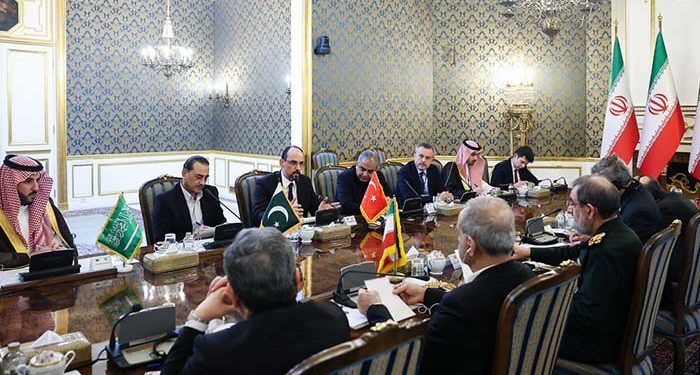ایرانی صدر کی فیلڈ مارشل ،سعودی وزیر دفاع اور ترکیہ کے ابراہیم قالن سے ملاقات