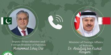 Ishaq Dar telephones Bahraini Foreign Minister, discusses regional situation