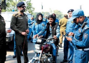 Lahore Decision to register cases instead of challans for serious violations of traffic rules