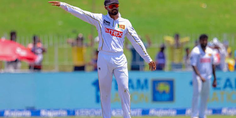 Major change in Sri Lankan Test team Dhananjaya de Silva steps down as captain.