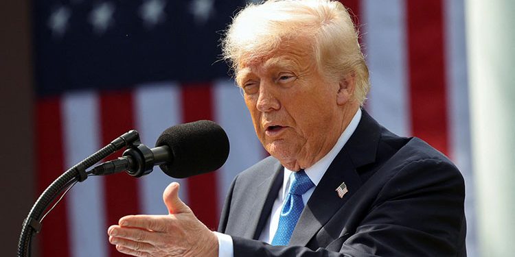 Negotiations to end the Russia-Ukraine war should continue, says Trump.