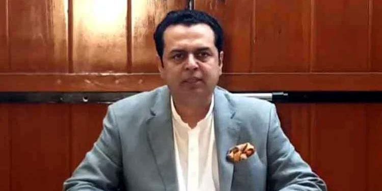 Neither did I ever feel hesitant in conversation, nor did ego stand in the way—Talal Chaudhry.