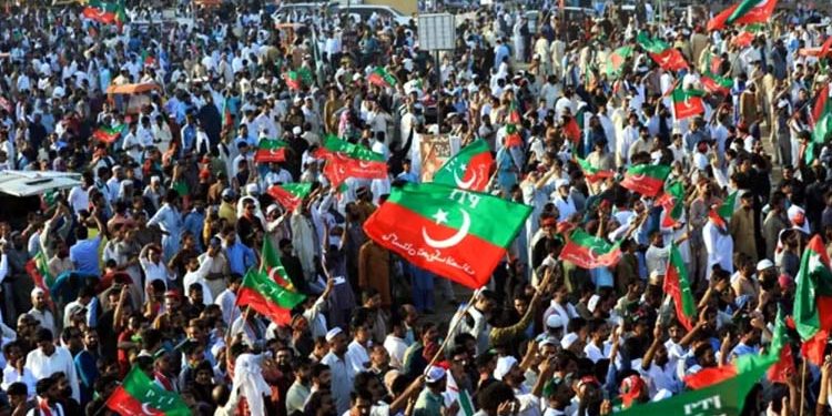 PTI Political Committee approves October 4 long march.