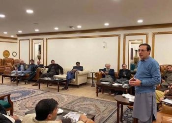 پی ٹی آئی کور کمیٹی کا اجلاس ،رہنماؤں میں تلخ کلامی