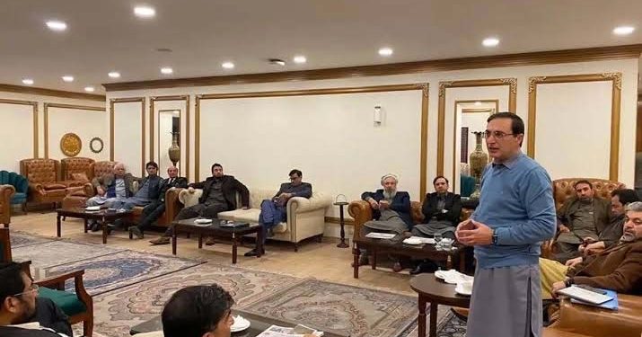 پی ٹی آئی کور کمیٹی کا اجلاس ،رہنماؤں میں تلخ کلامی