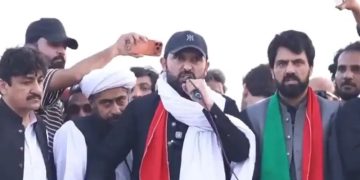 تحریک انصاف کا لانگ مارچ کرک سے چل پڑا،حکومت کو ہمارے مطالبات ماننا پڑینگے ،سہیل آفریدی