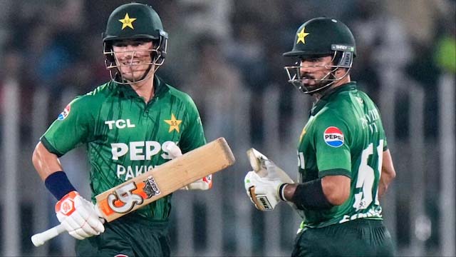 پاکستان نے پہلے ٹی 20 میں سری لنکا کو چار وکٹوں سے ہرا دیا