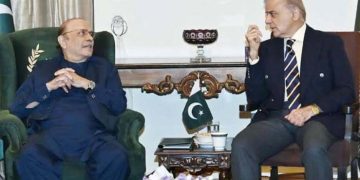 وزیراعظم کی صدر آصف علی زرداری سے ملاقات،لانگ مارچ کی صورتحال پر غور