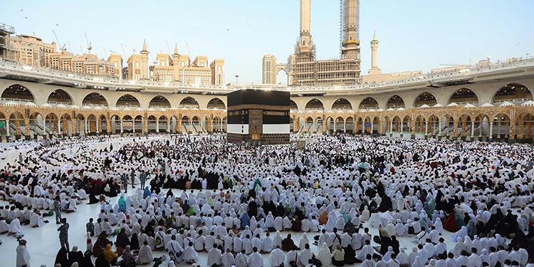 Prime Minister orders investigation into alleged irregularities in purchasing vaccines for Hajj and Umrah pilgrims