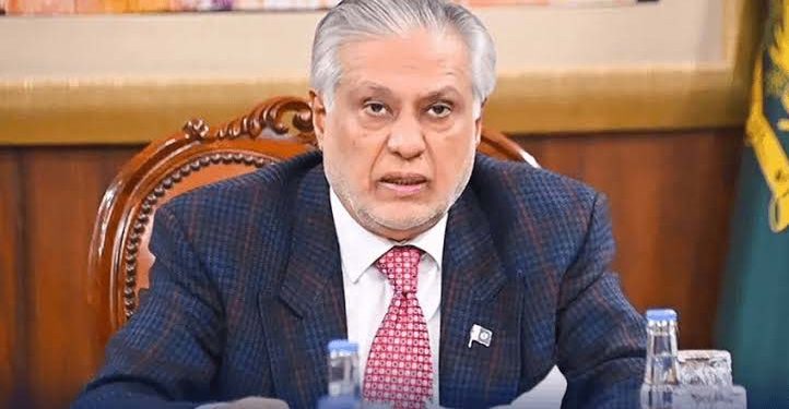 خیبر پختونخوا کے امور کی نگرانی کے لیے وزیراعظم کی 11 رکنی کمیٹی قائم، اسحاق ڈار کنوینئر مقرر