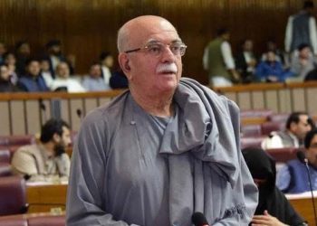 وزیراعظم کی مذاکراتی پیشکش، محمود خان اچکزئی کی اپوزیشن کو مثبت جواب دینے کی ہدایت